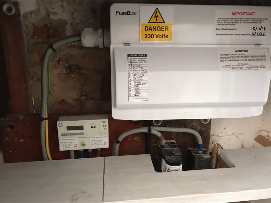 Replacement Fusebox consumer unit installed next to the incoming supply and meter